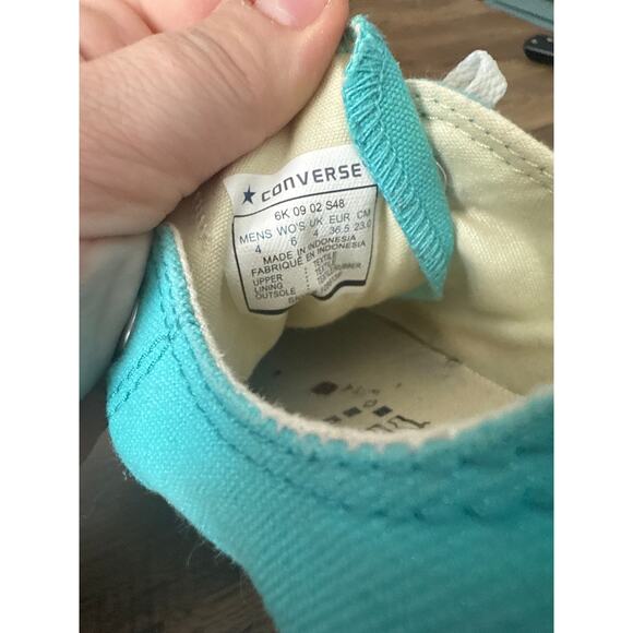 M4/6 Tiffany’s Blue Short Converse with Original Laces - Picture 8 of 8